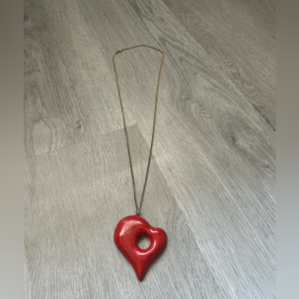 RED HEART NECKLACE ❤️❤️